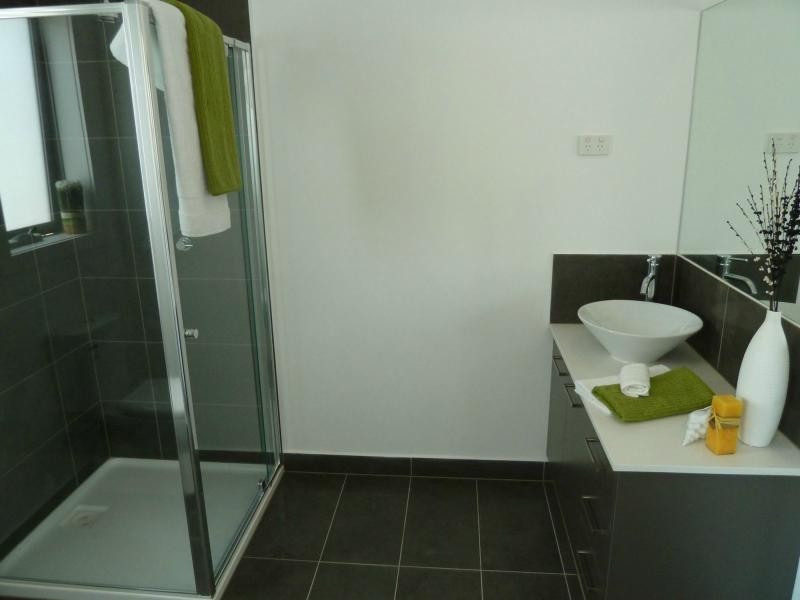 Avondale Heights VIC 3034