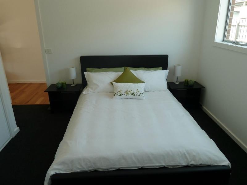 Avondale Heights VIC 3034