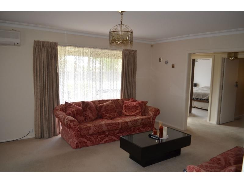 Avondale Heights VIC 3034