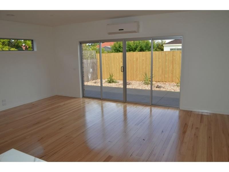 Avondale Heights VIC 3034