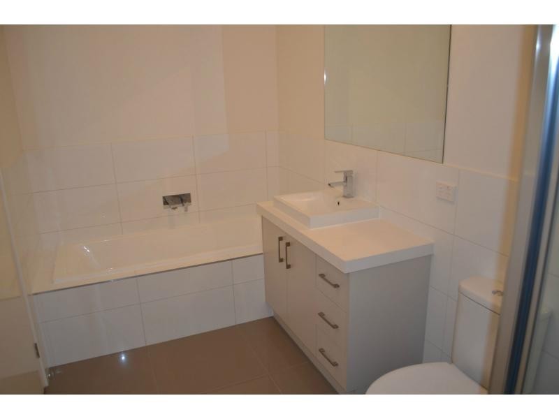 Avondale Heights VIC 3034