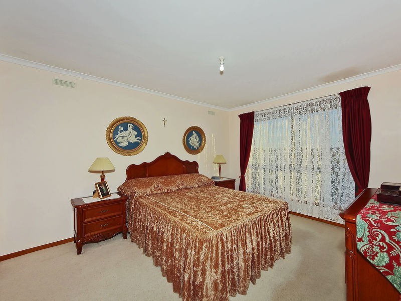 Avondale Heights VIC 3034