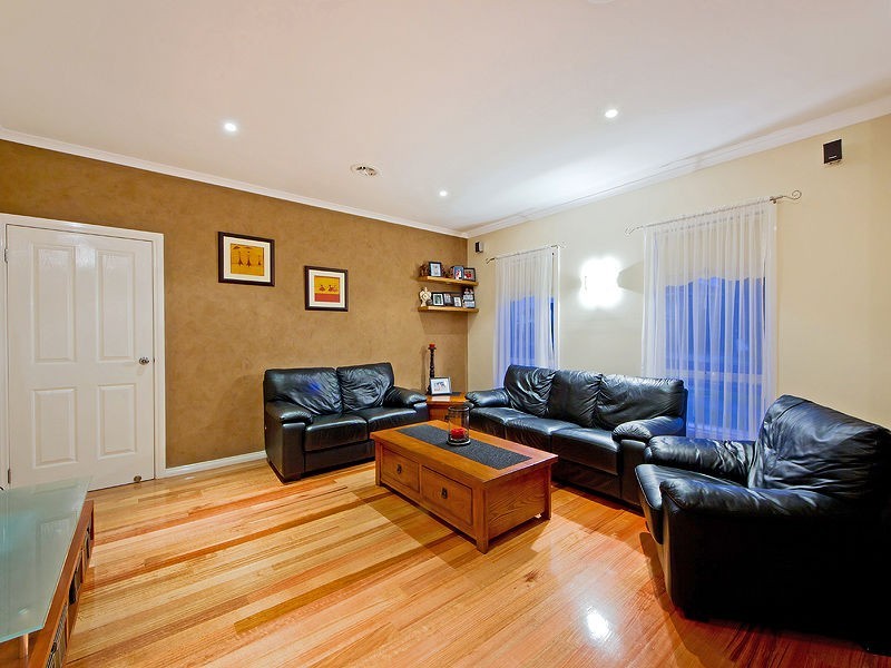 Avondale Heights VIC 3034