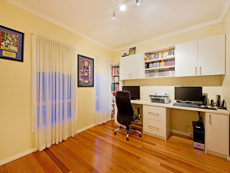 Avondale Heights VIC 3034