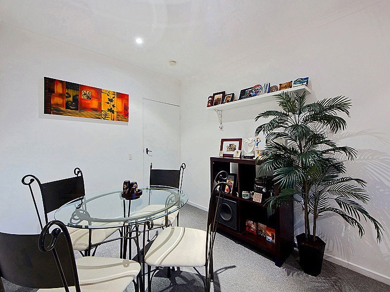 Essendon VIC 3040