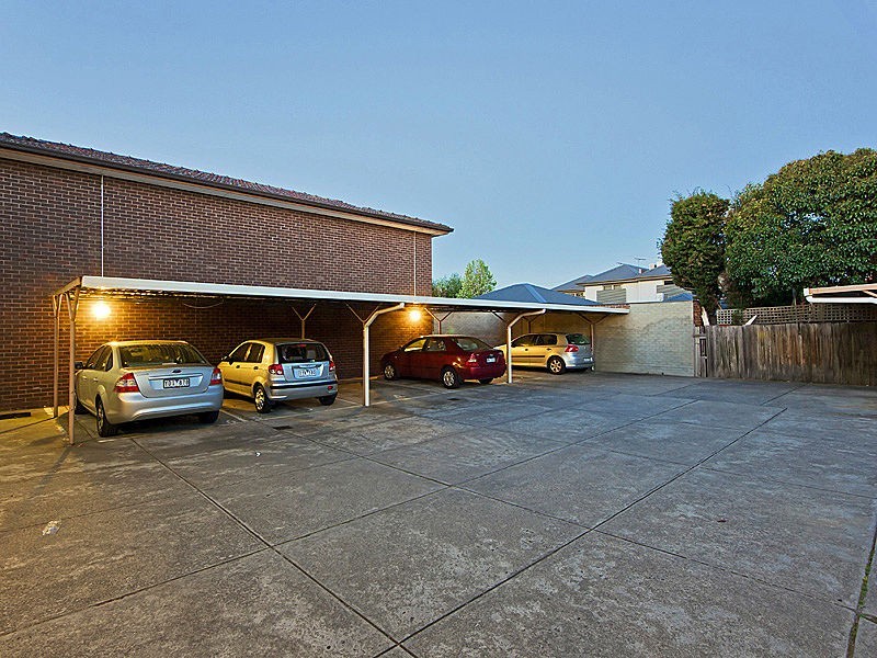 Essendon VIC 3040