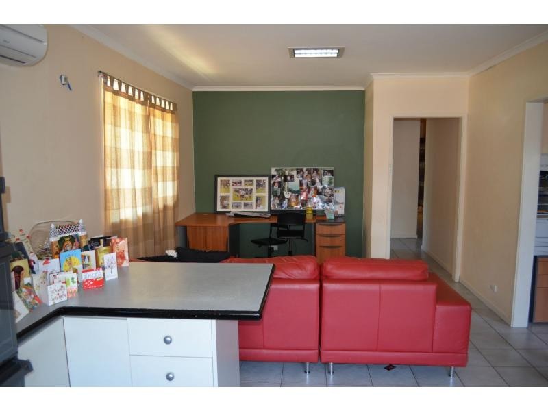 Avondale Heights VIC 3034