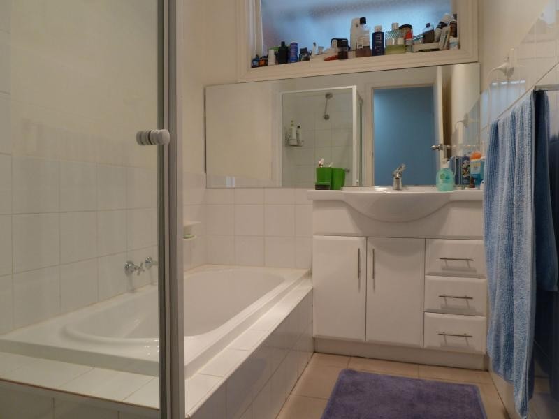 Avondale Heights VIC 3034