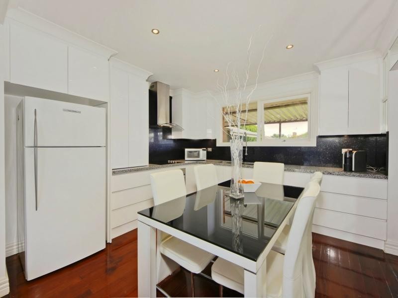 Avondale Heights VIC 3034