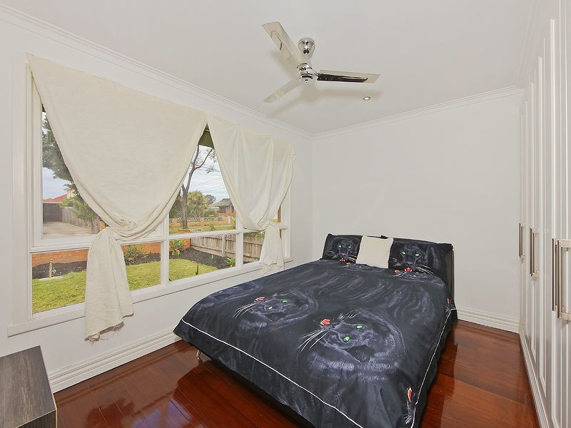 Avondale Heights VIC 3034