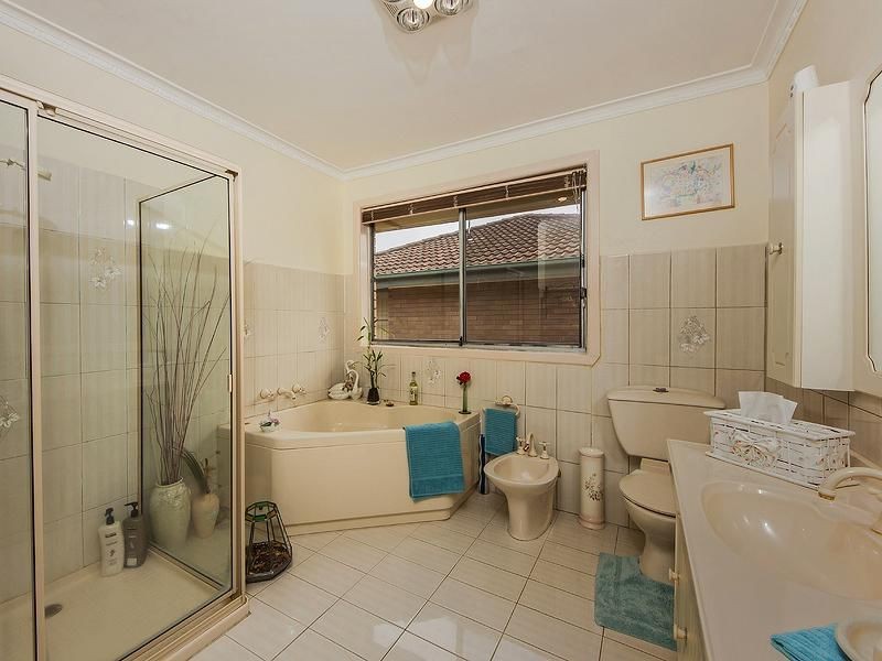 Avondale Heights VIC 3034