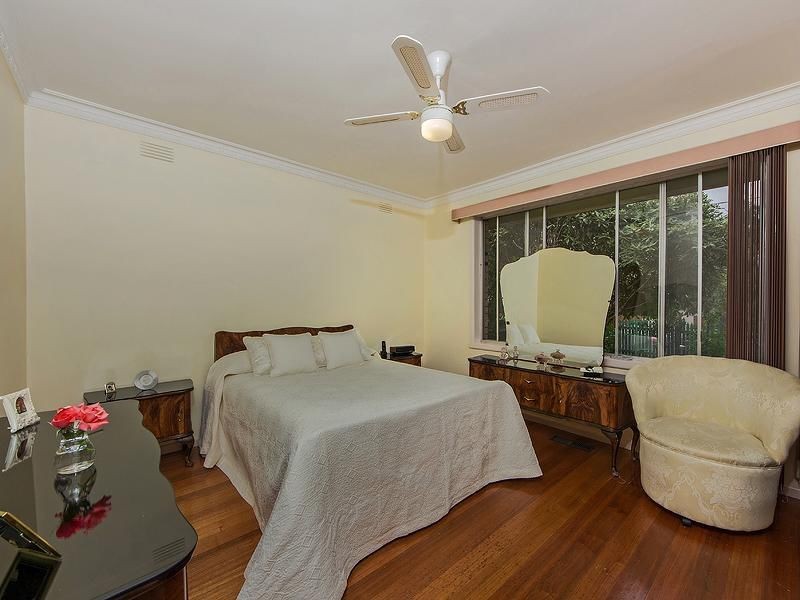 Avondale Heights VIC 3034