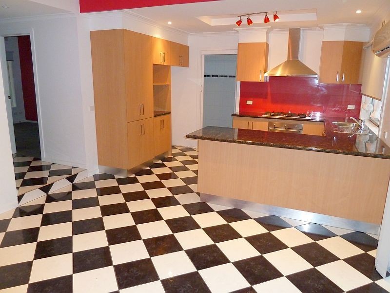 Avondale Heights VIC 3034