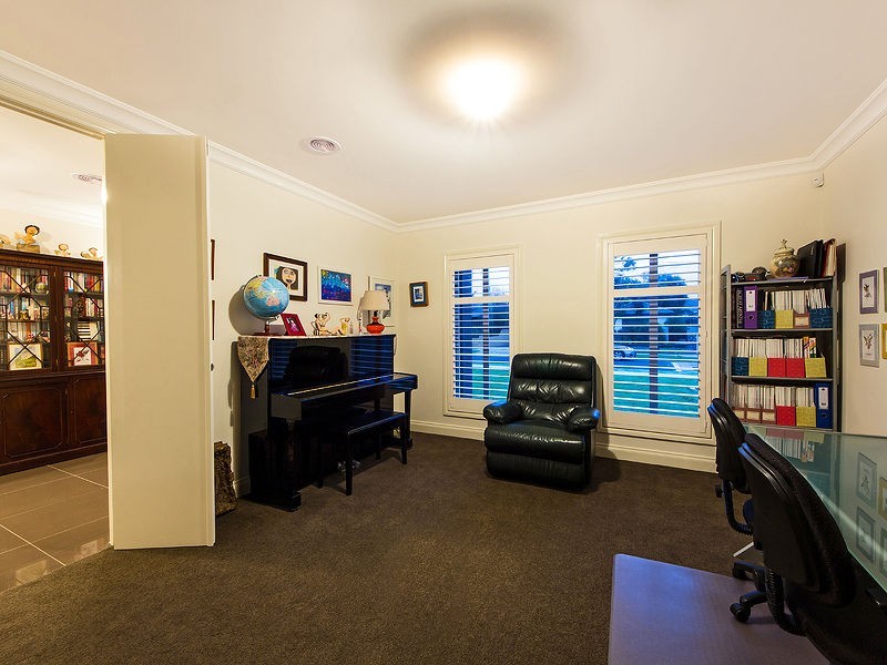 Avondale Heights VIC 3034