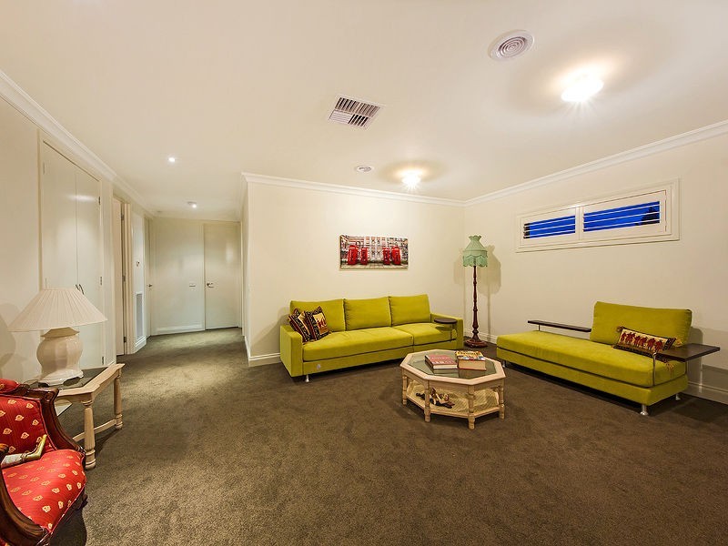 Avondale Heights VIC 3034