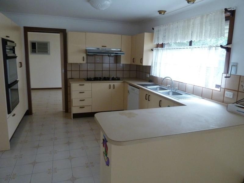 Avondale Heights VIC 3034