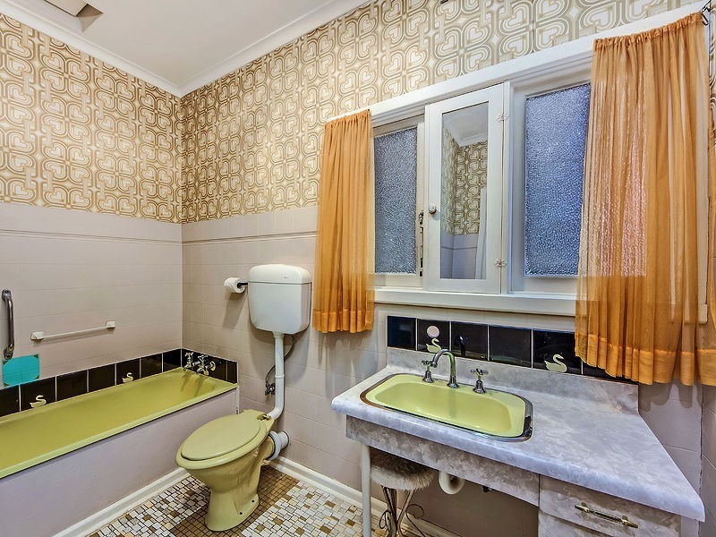 Avondale Heights VIC 3034