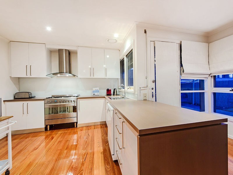 Avondale Heights VIC 3034