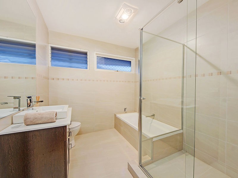 Avondale Heights VIC 3034