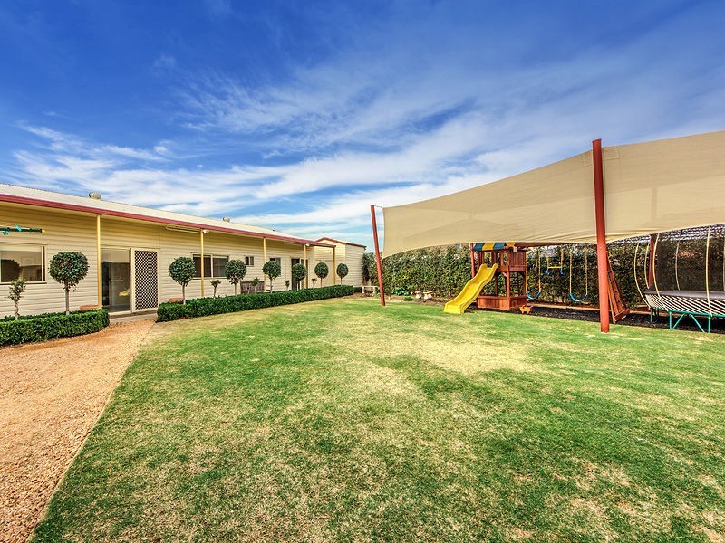 Taylors Lakes VIC 3038