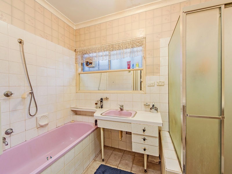 Avondale Heights VIC 3034