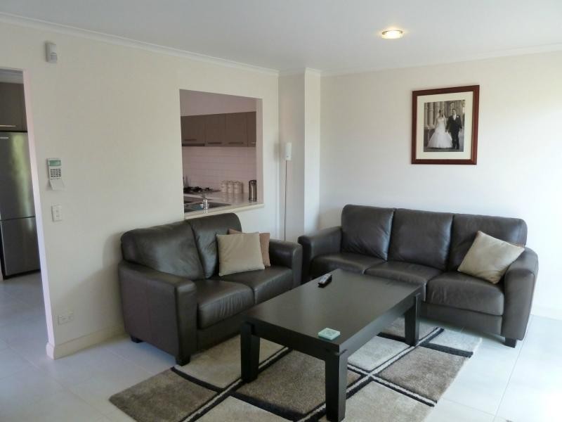 6/28 Bordeaux Street, Avondale Heights VIC 3034