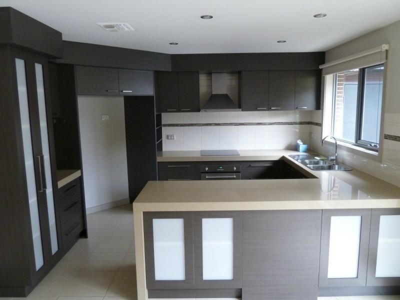 Avondale Heights VIC 3034