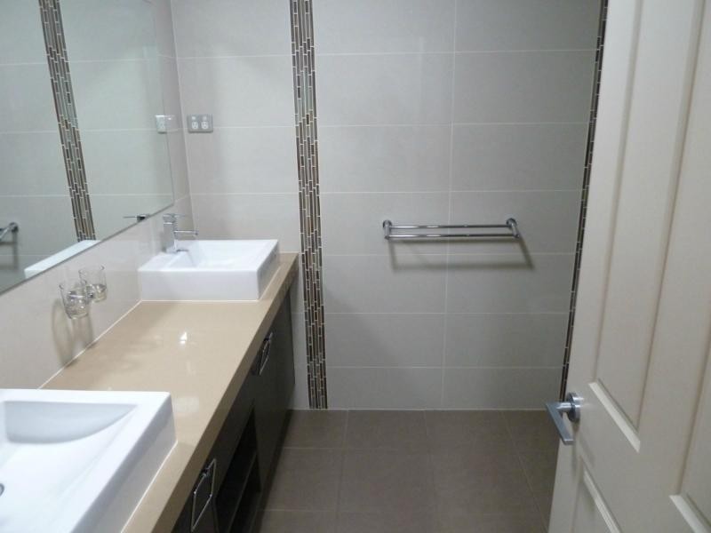 Avondale Heights VIC 3034