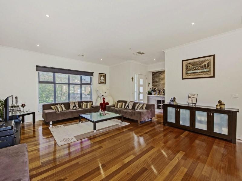 Avondale Heights VIC 3034