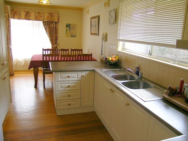Avondale Heights VIC 3034