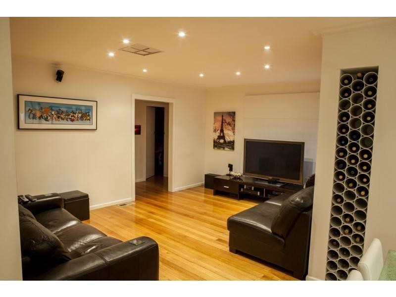 Avondale Heights VIC 3034