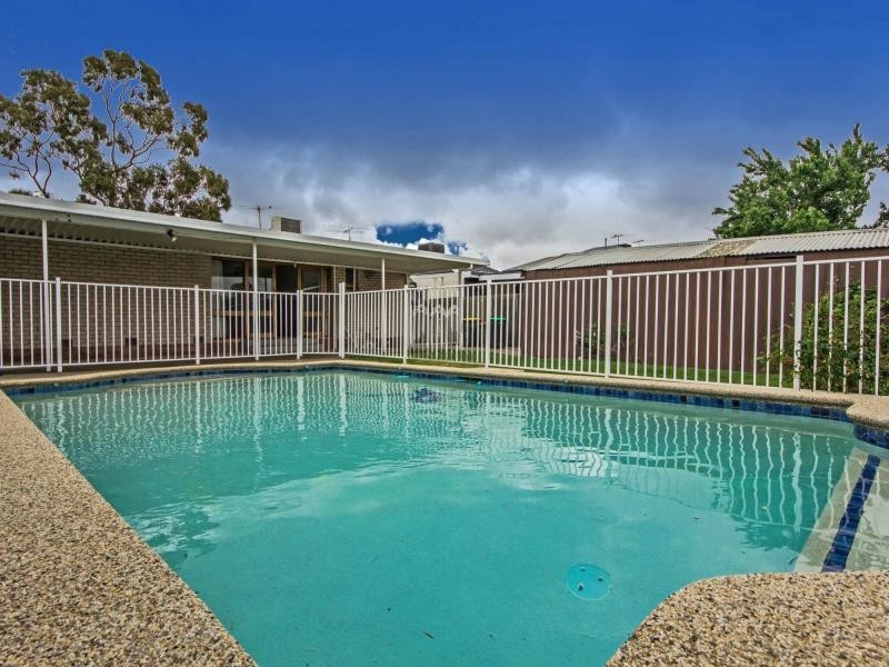 Avondale Heights VIC 3034