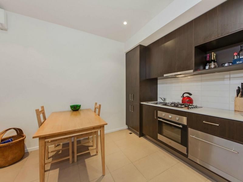 Essendon VIC 3040