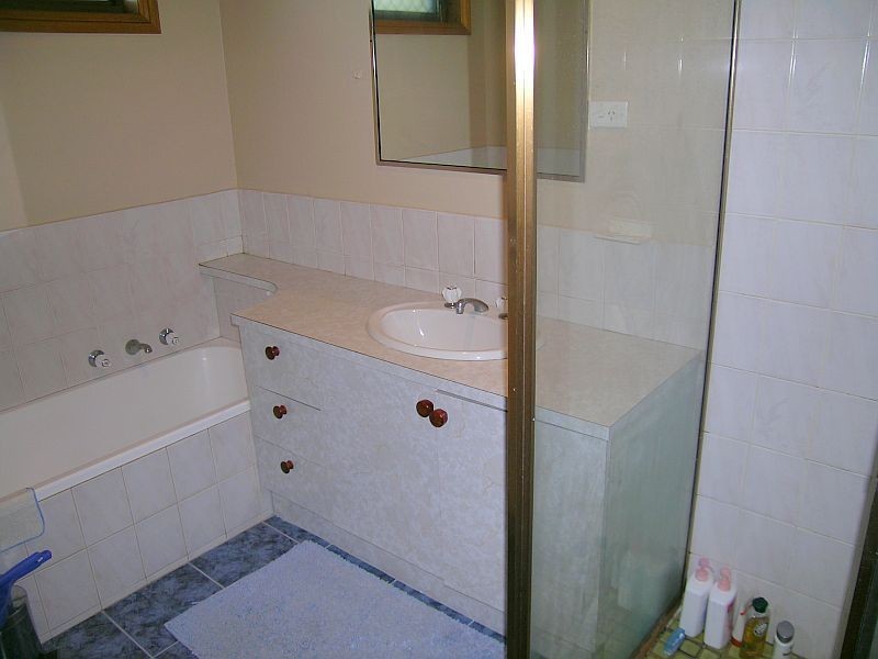 Avondale Heights VIC 3034