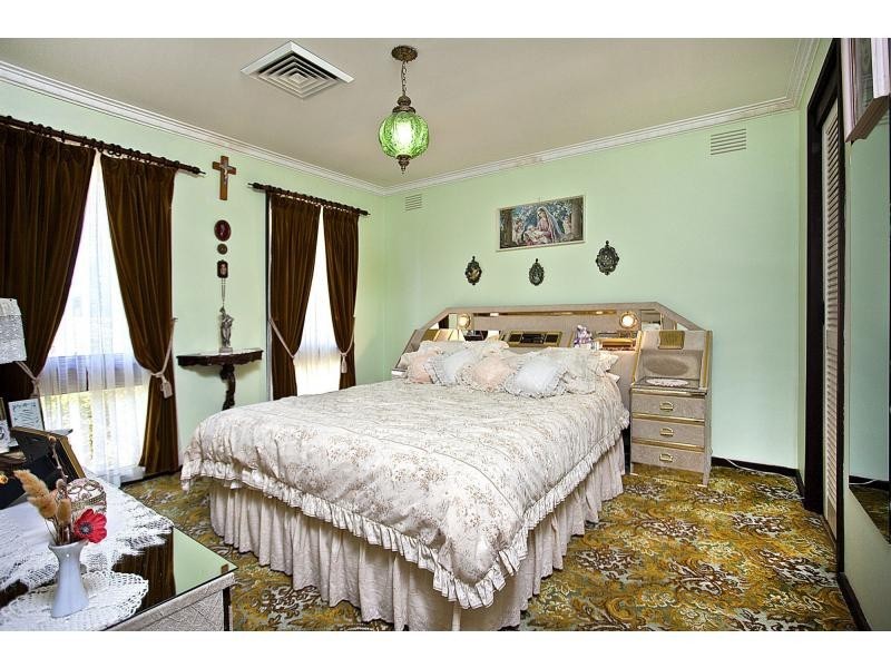 Avondale Heights VIC 3034