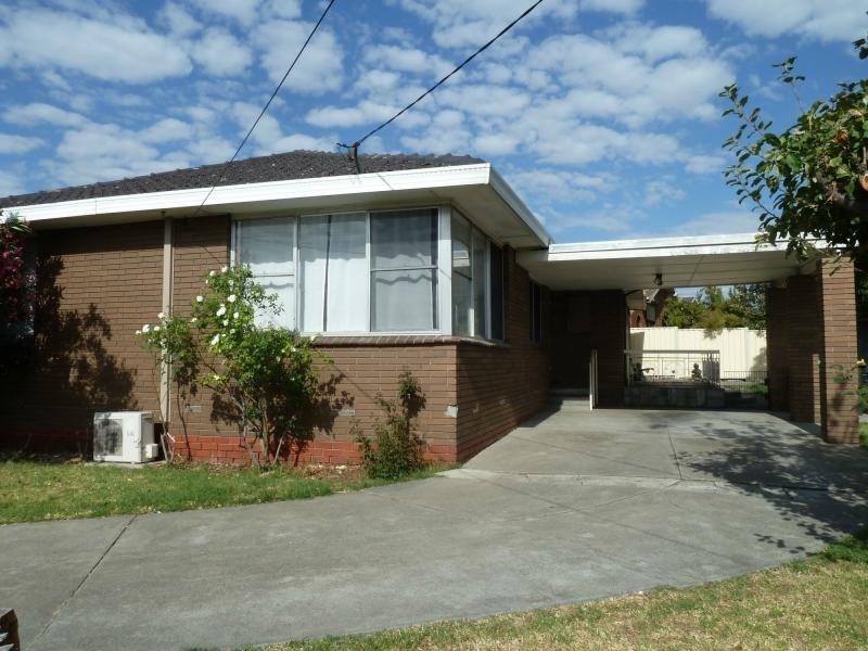 29 Montpellier Drive, Avondale Heights VIC 3034