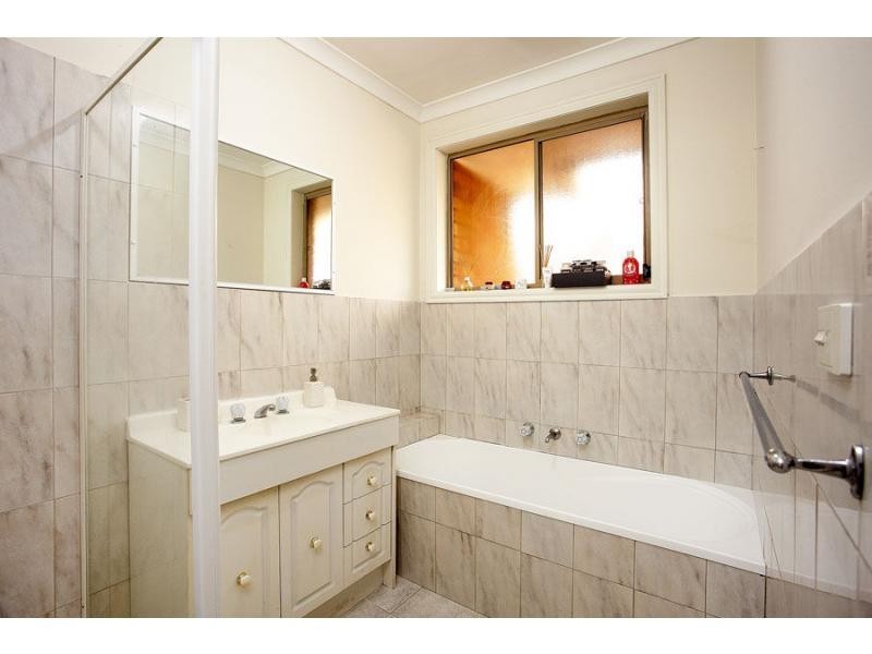 Avondale Heights VIC 3034