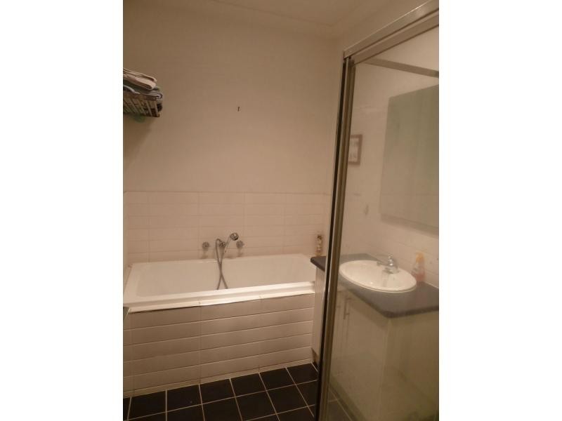 Avondale Heights VIC 3034