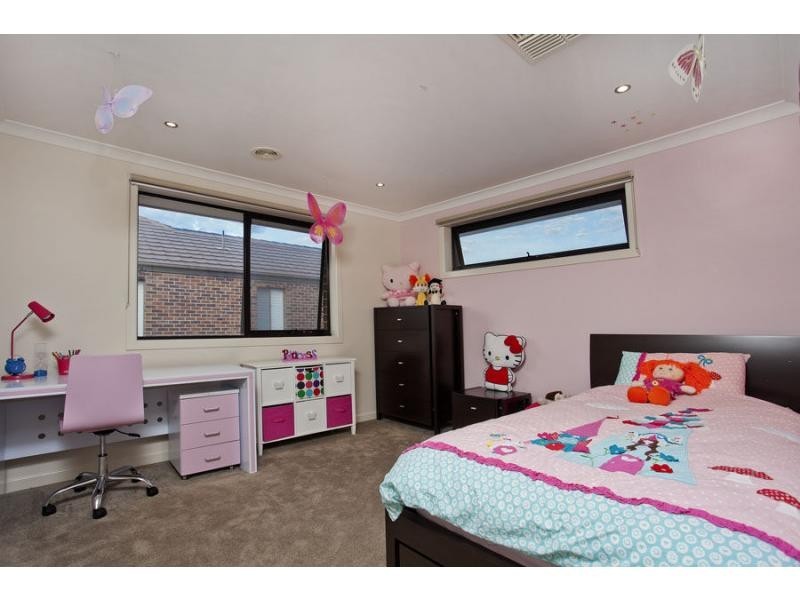 Caroline Springs VIC 3023