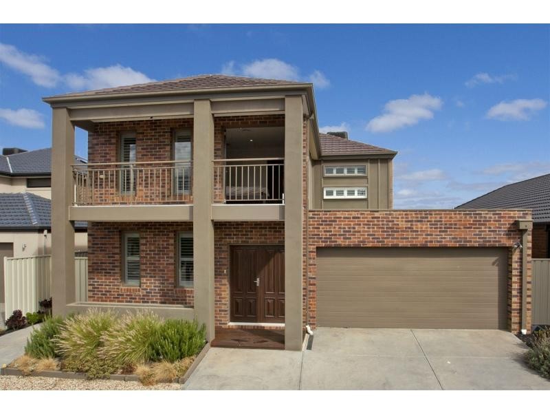 Caroline Springs VIC 3023