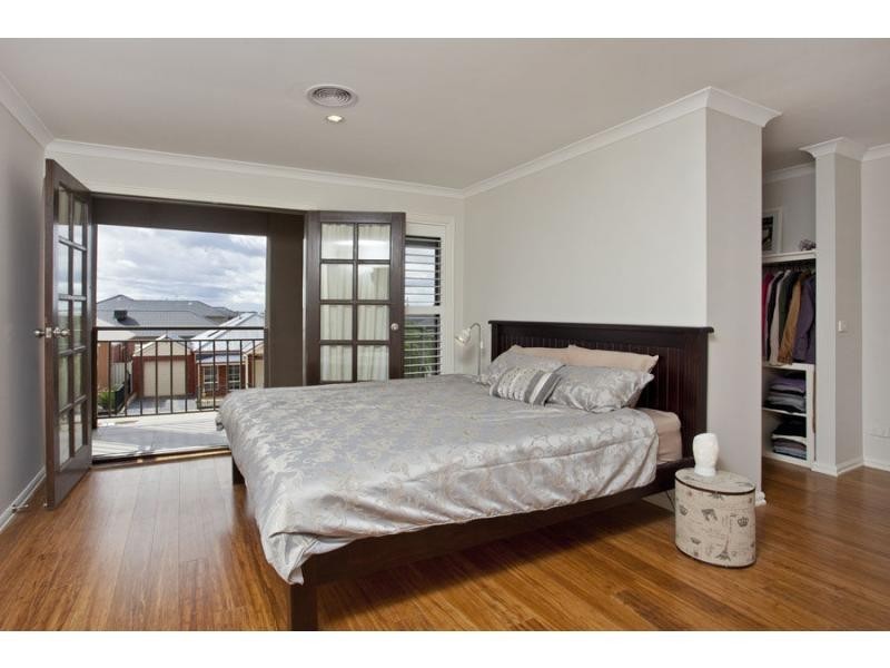 Caroline Springs VIC 3023