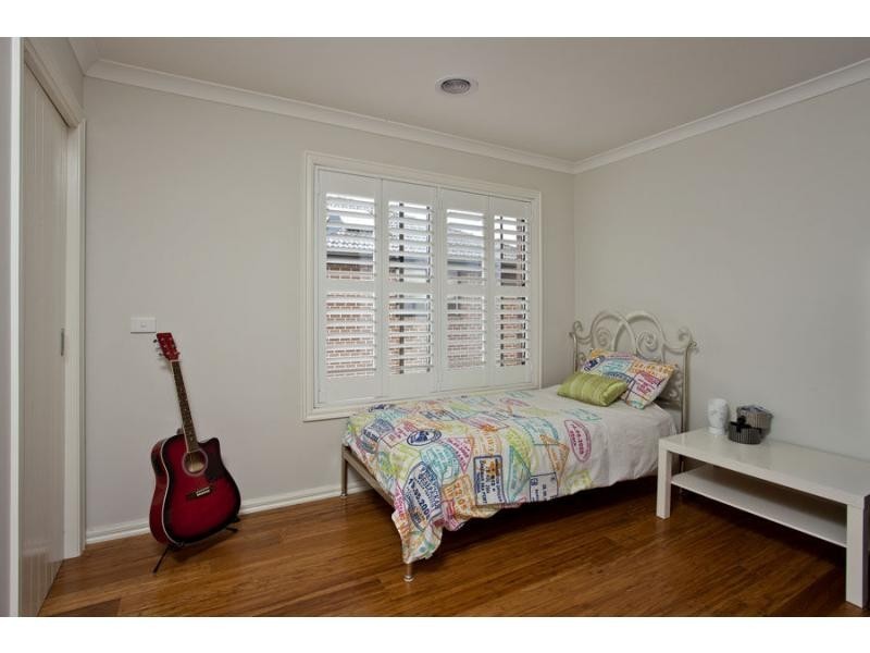 Caroline Springs VIC 3023