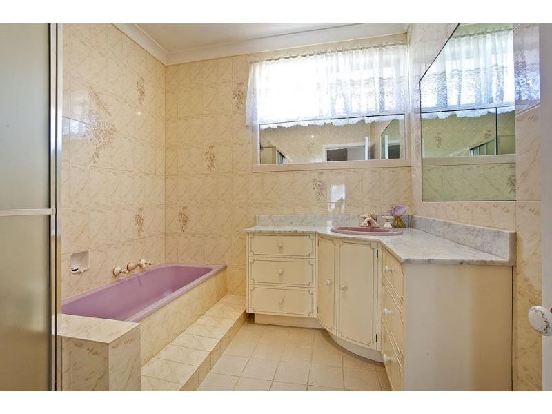 Avondale Heights VIC 3034