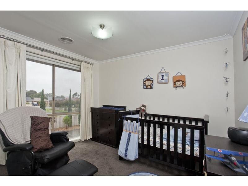 Keilor East VIC 3033