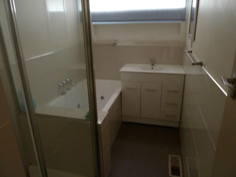 Avondale Heights VIC 3034