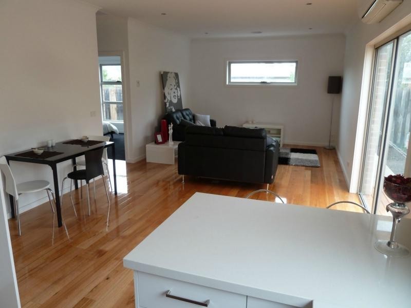 Avondale Heights VIC 3034