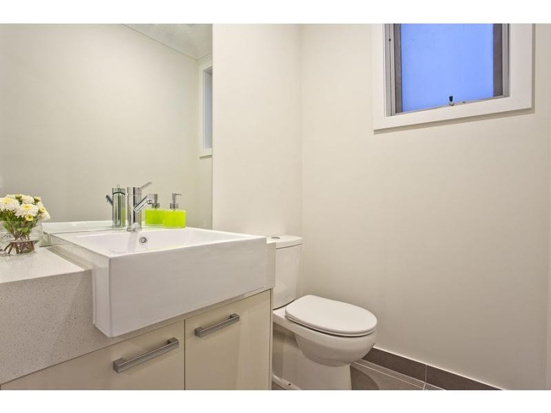 Avondale Heights VIC 3034