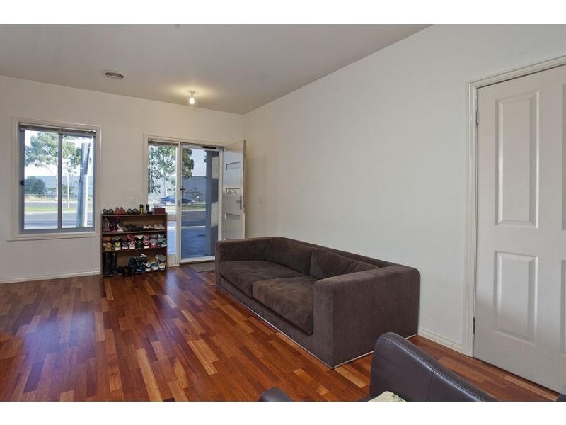 Tullamarine VIC 3043