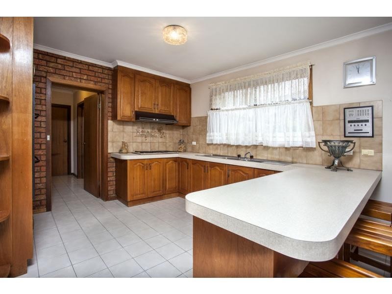 3 Brighton Court, Avondale Heights VIC 3034