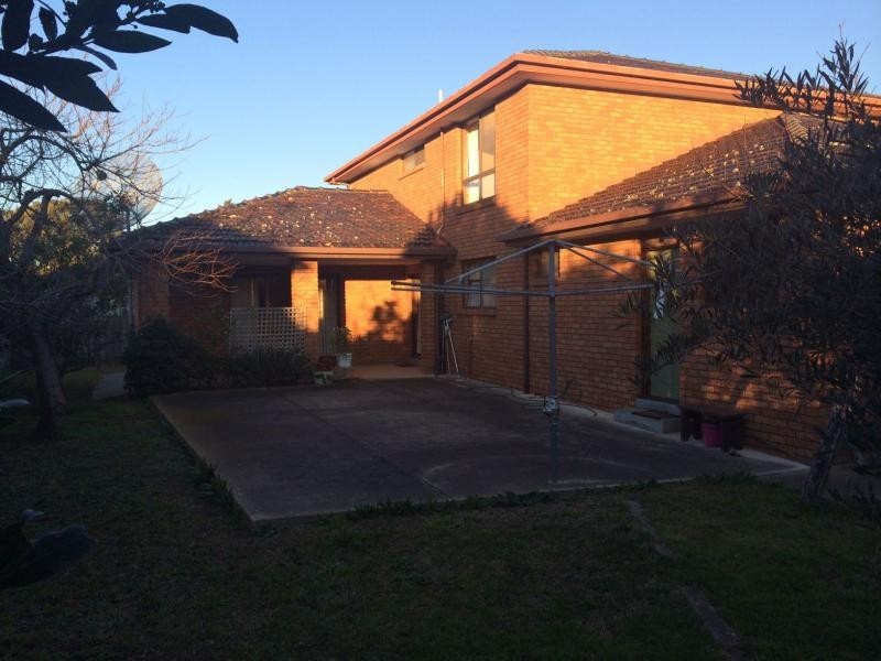 3 Brighton Court, Avondale Heights VIC 3034